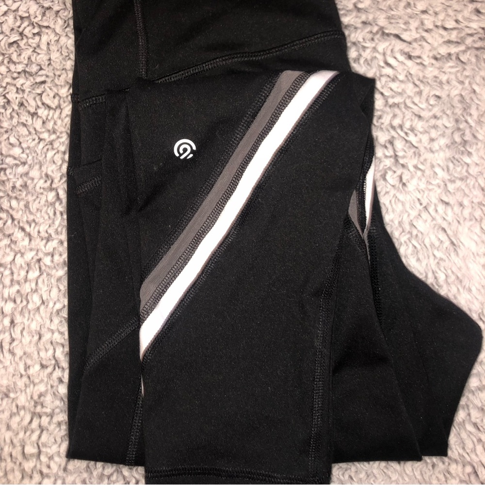 Champion Mid Rise Athletic Leggings w/ Side Pockets